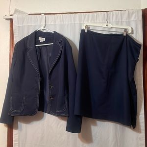 Isabella Women’s Suit
